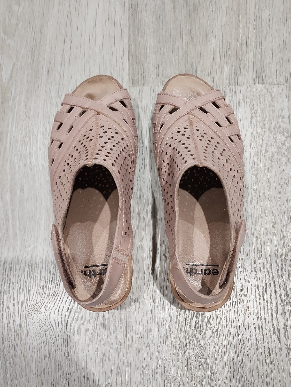 Earth Blush Pink Perforated Woven Slingback Sandals 7.5M - Picture 7 of 10